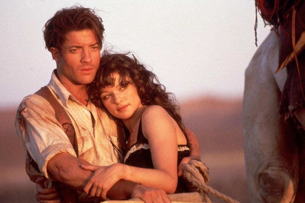 Brendan Fraser és Rachel Weisz A múmia című filmben