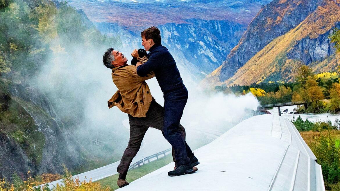 világmegváltás akciófilm Tom Cruise ejtőernyő Mission: Impossible