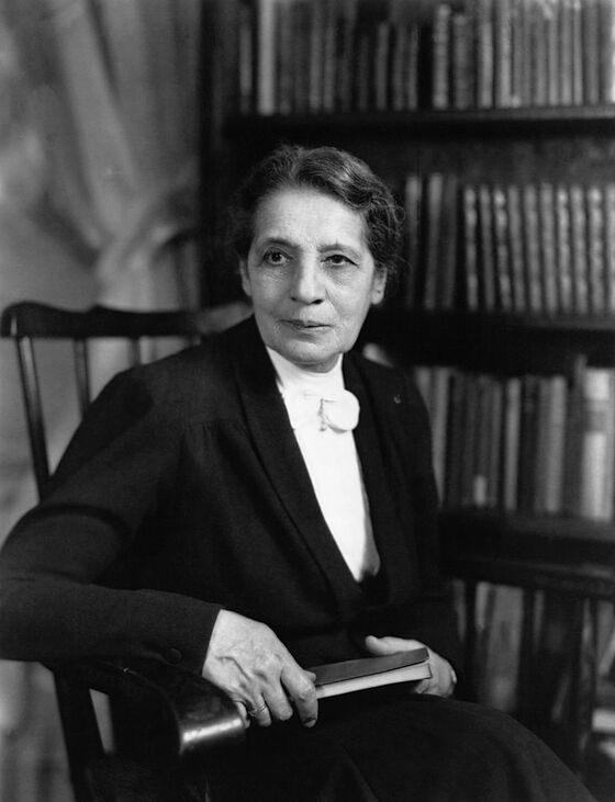 Dr. Lise Meitner Otto Hahn maghasadás Herendi Gábor A díj