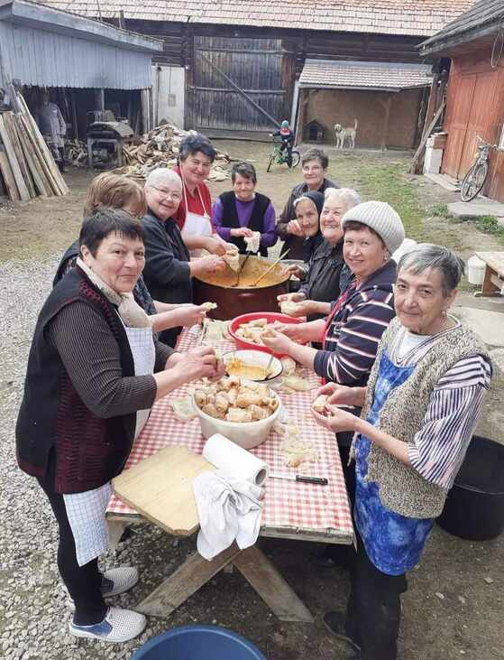 töltött káposzta vegetáriánus Székelyföld nagycsütörtök Csíkmadaras