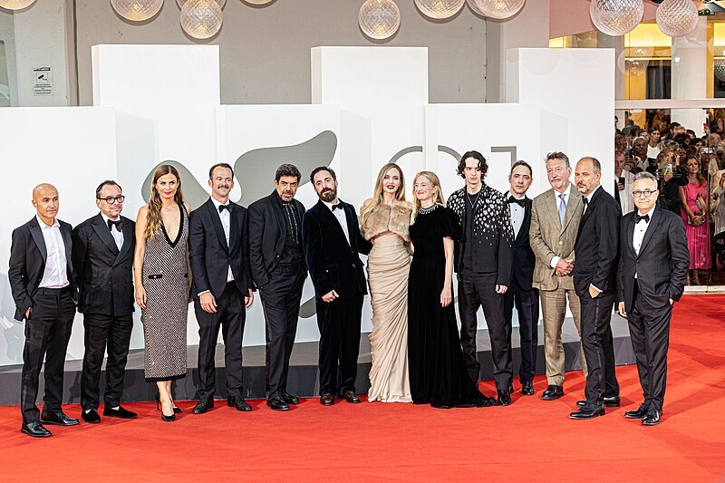 opera angelina jolie maria callas pablo larraín